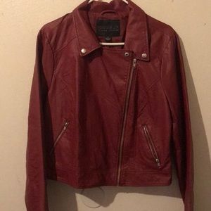 Forever 21 faux leather jacket 💋